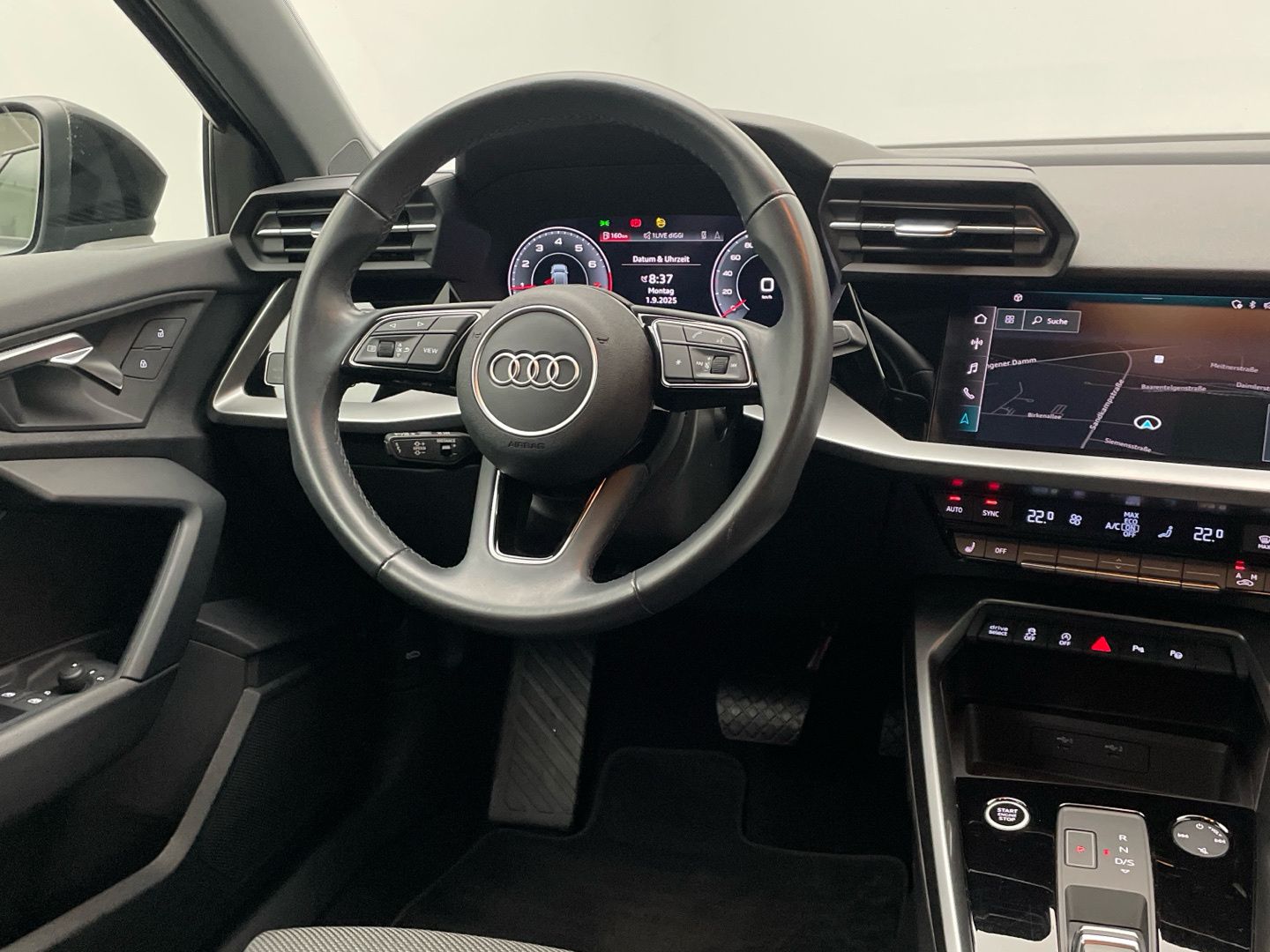 Audi A3 Sportback 30 TFSI S line MMI Navi LED Kamera