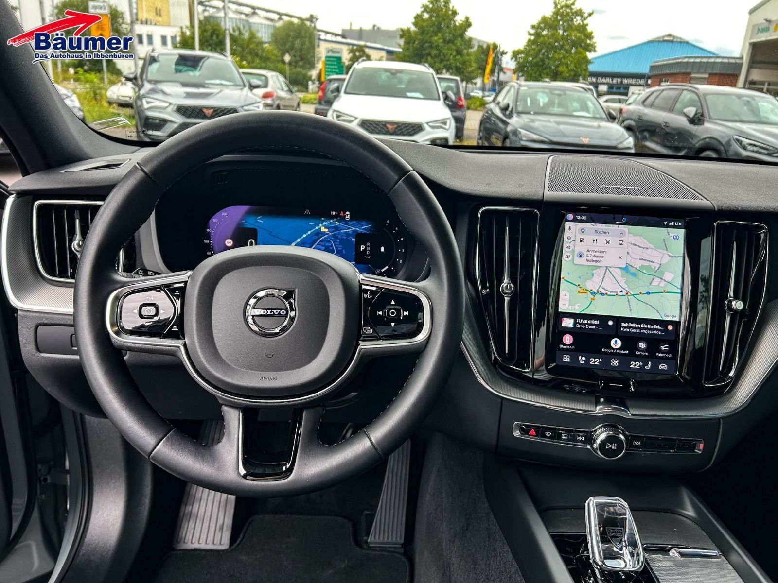 Volvo XC60 B4 Mild-Hybr. AWD Plus Dark Geartronic +AHK