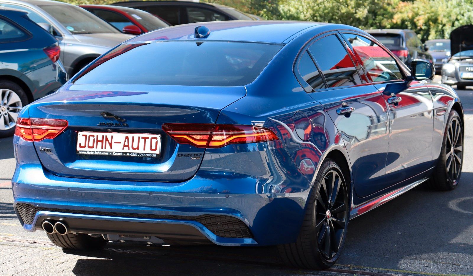 Jaguar XE R-Dynamic Black AWD *1.Hd*360 Kamera*LED*