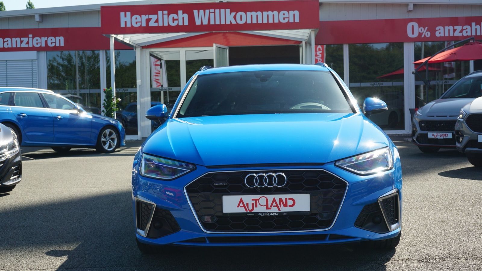 Audi A4 40 quattro S-Line - Samsaru's Car Outlet