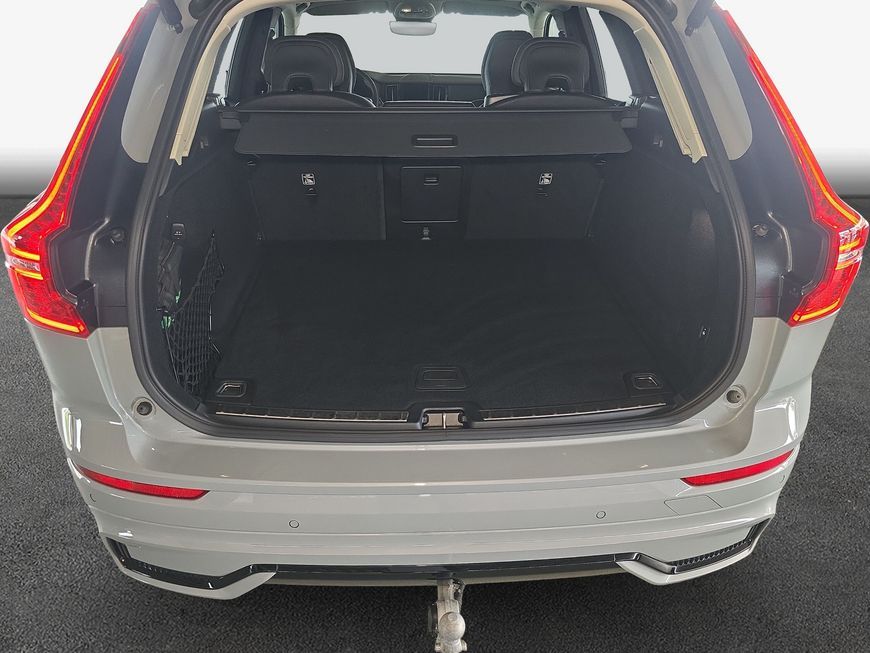 Volvo XC60 B4 D Plus Dark