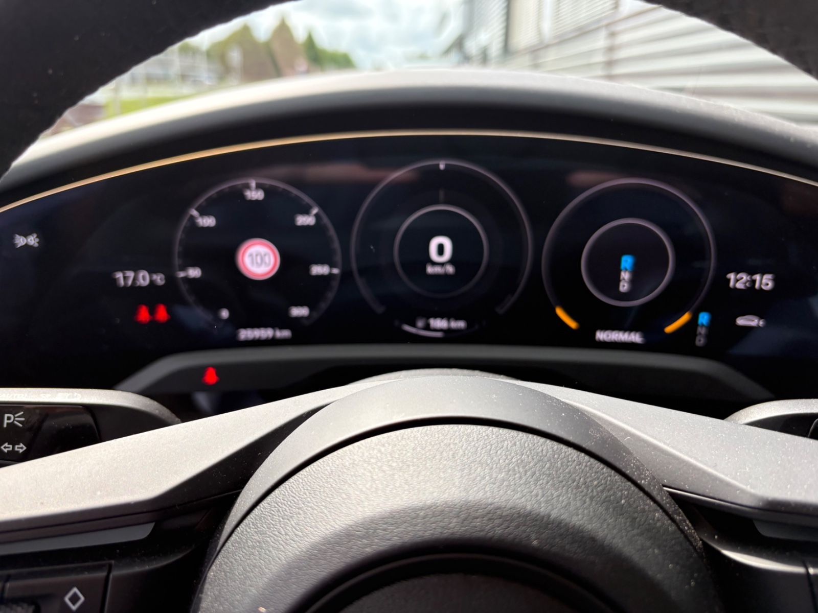Porsche Taycan  Turbo  -Cross Turismo-1.HAND