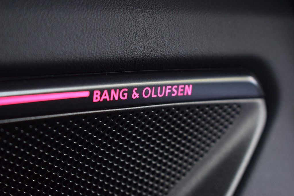 Audi A5 Avant TDI quattro *S-line*Matrix*AHK*HuD*360*