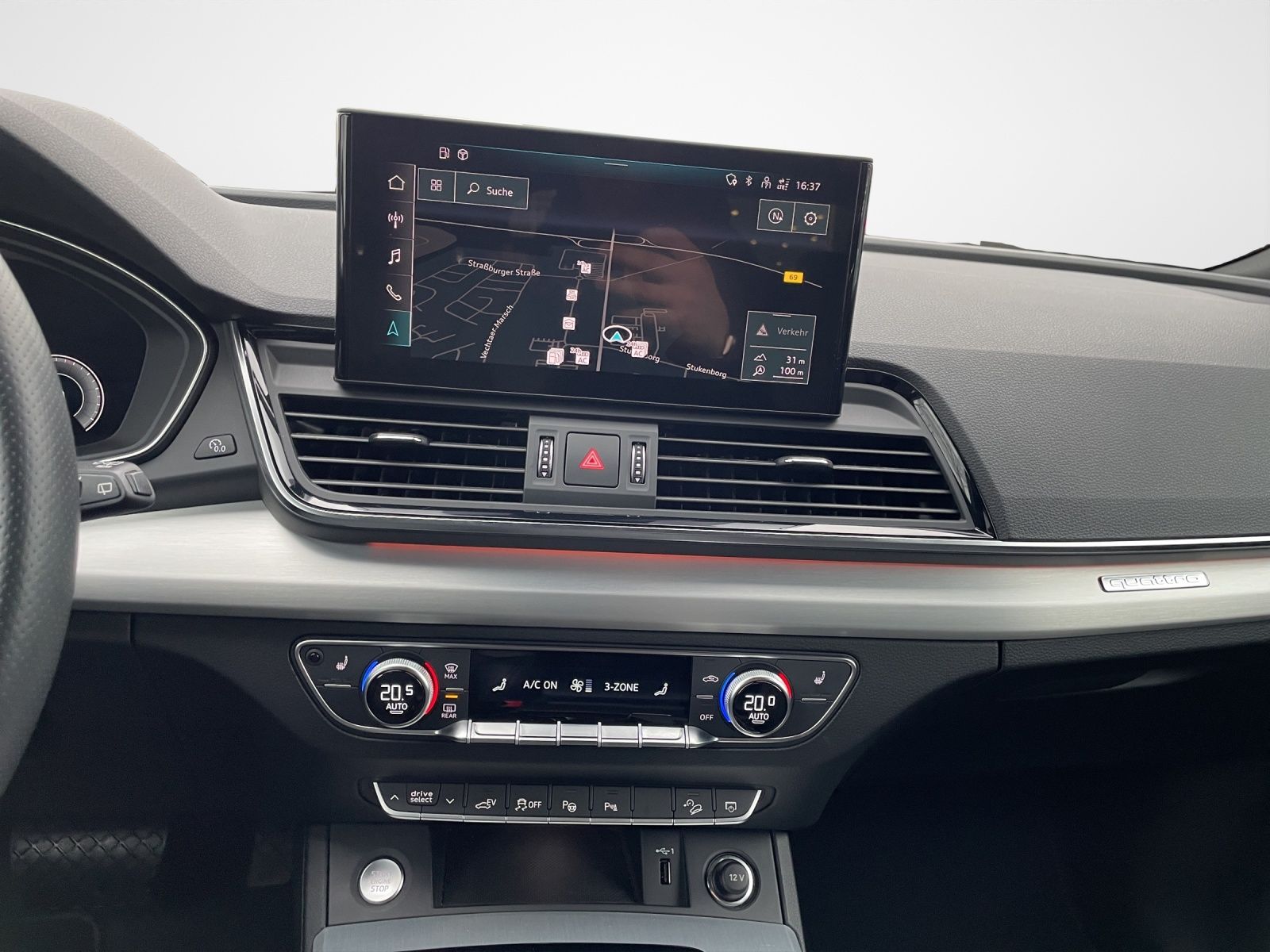 Audi Q5 Sportback 55 TFSI e S tronic quattro S line - Samsaru's Car Outlet