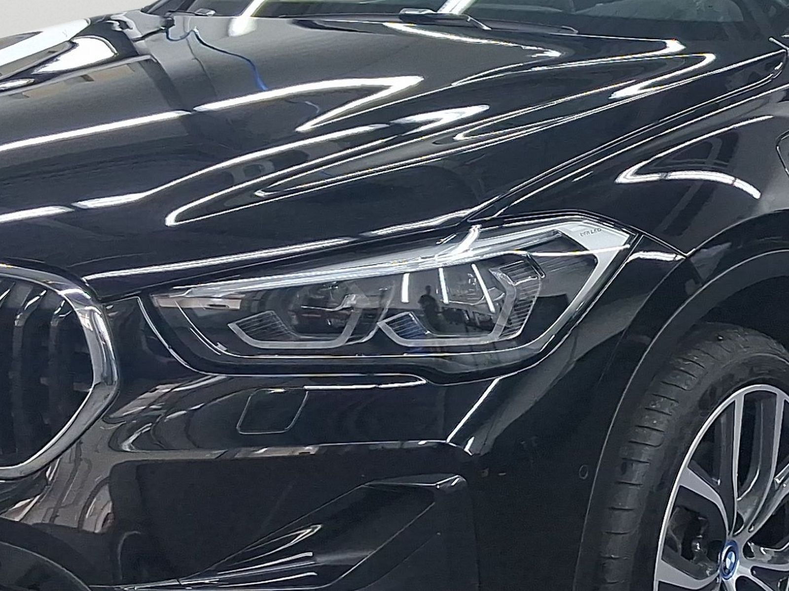 BMW X1 xDrive25e SportLine - Samsaru's Car Outlet
