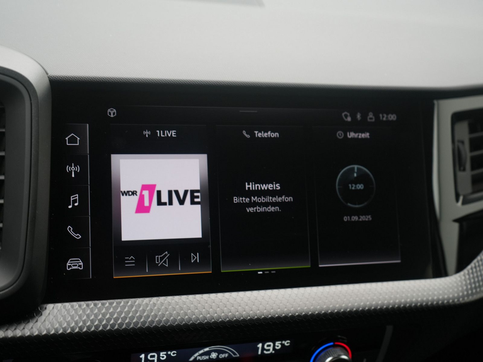 Audi A1 Sportback advanced KAM SHZ PDC PORT NAVI