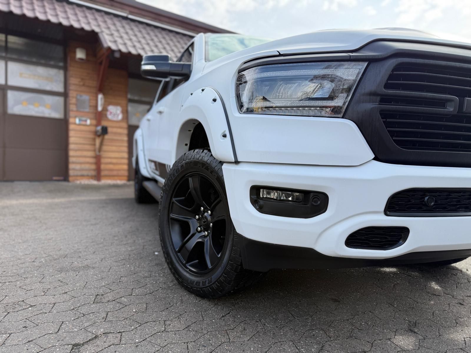 Dodge LPG*SPORT*ROLLBAR*OFFROAD*AHK*NAVI*4X4*GARANTIE