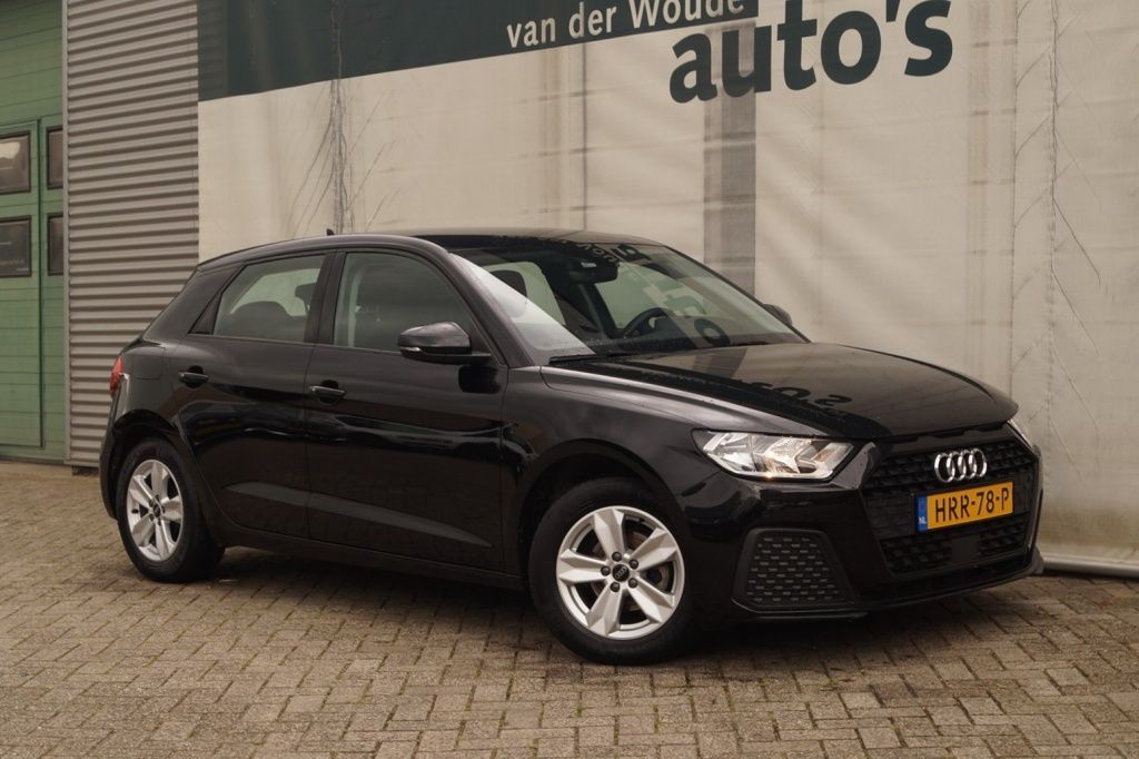 Audi A1 Sportback 25 TFSI automatik Pro Line -NAVI-EC