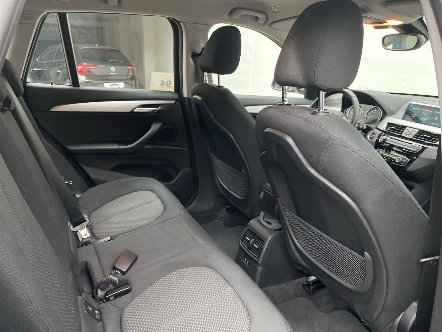 BMW X1 25e Advantage - Samsaru's Car Outlet