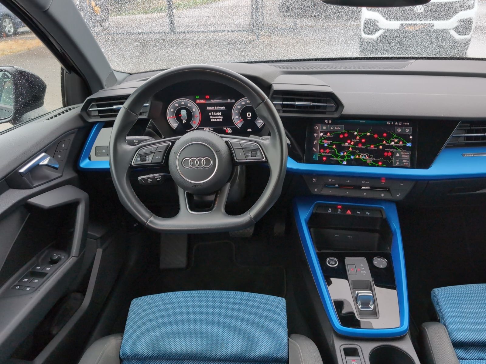 Audi A3 Sportback 30 TFSI S-Tronic Advanced, Sportsit