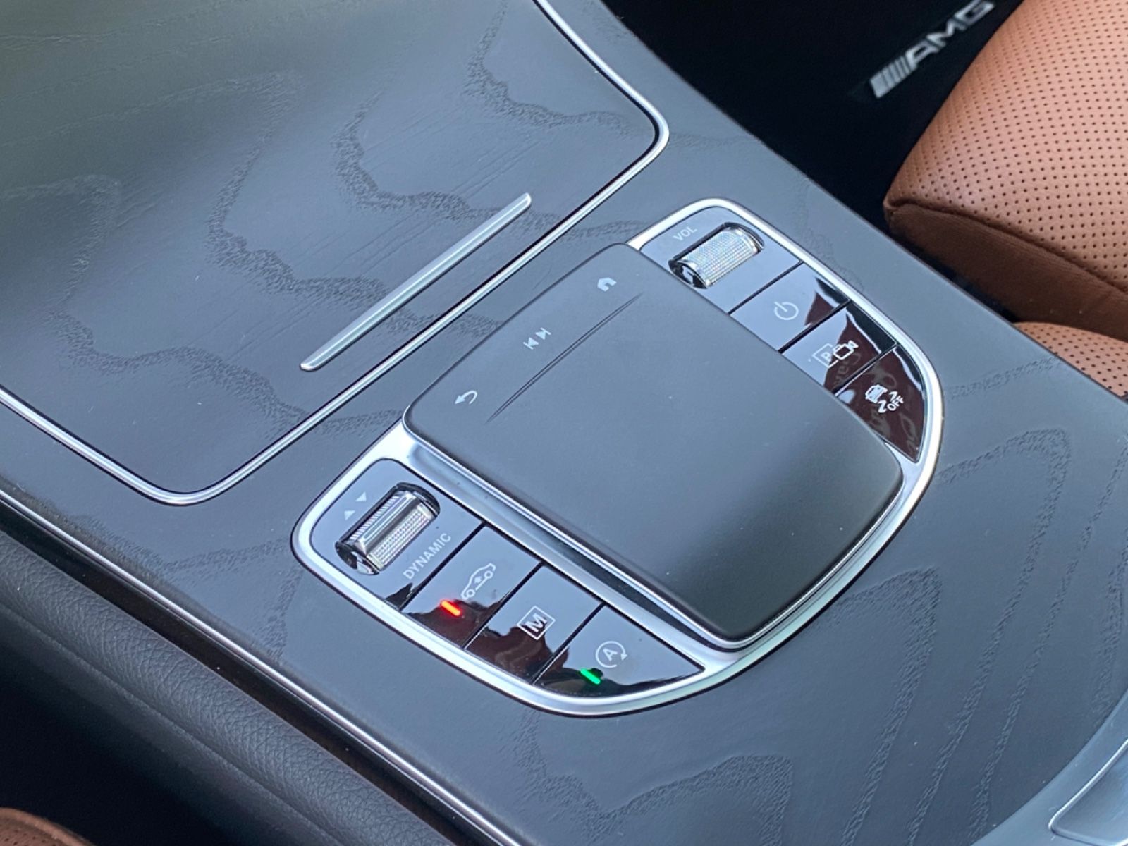 Mercedes-Benz GLC400d AMG 4M Airmatic_Panora_KeylessEntry_360°
