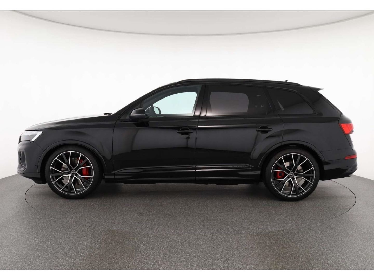 Audi Q7 50 TDI quattro S line LP: 122.810,- /B&O Prem