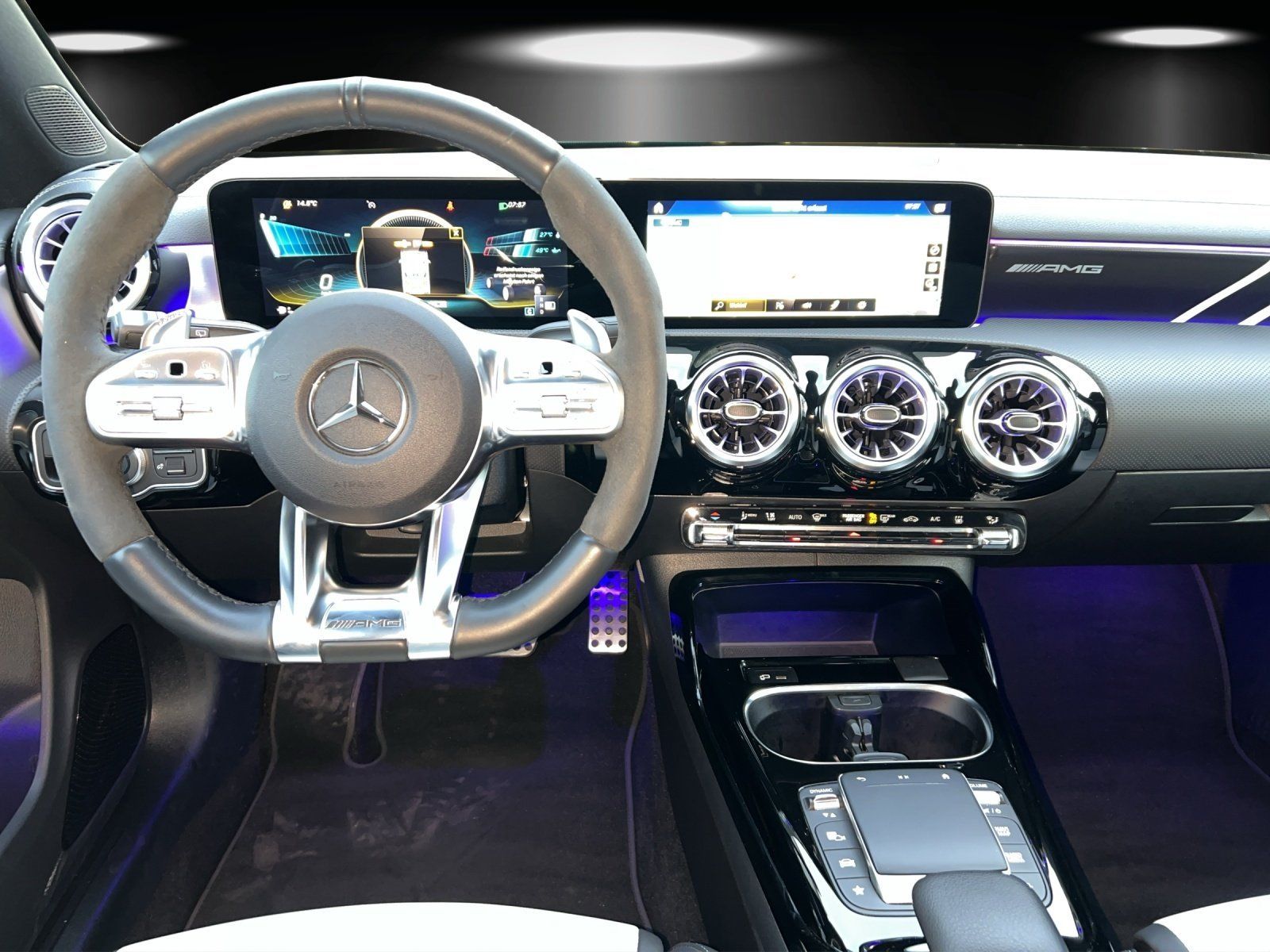 Mercedes-Benz CLA 35 AMG - Samsaru's Car Outlet