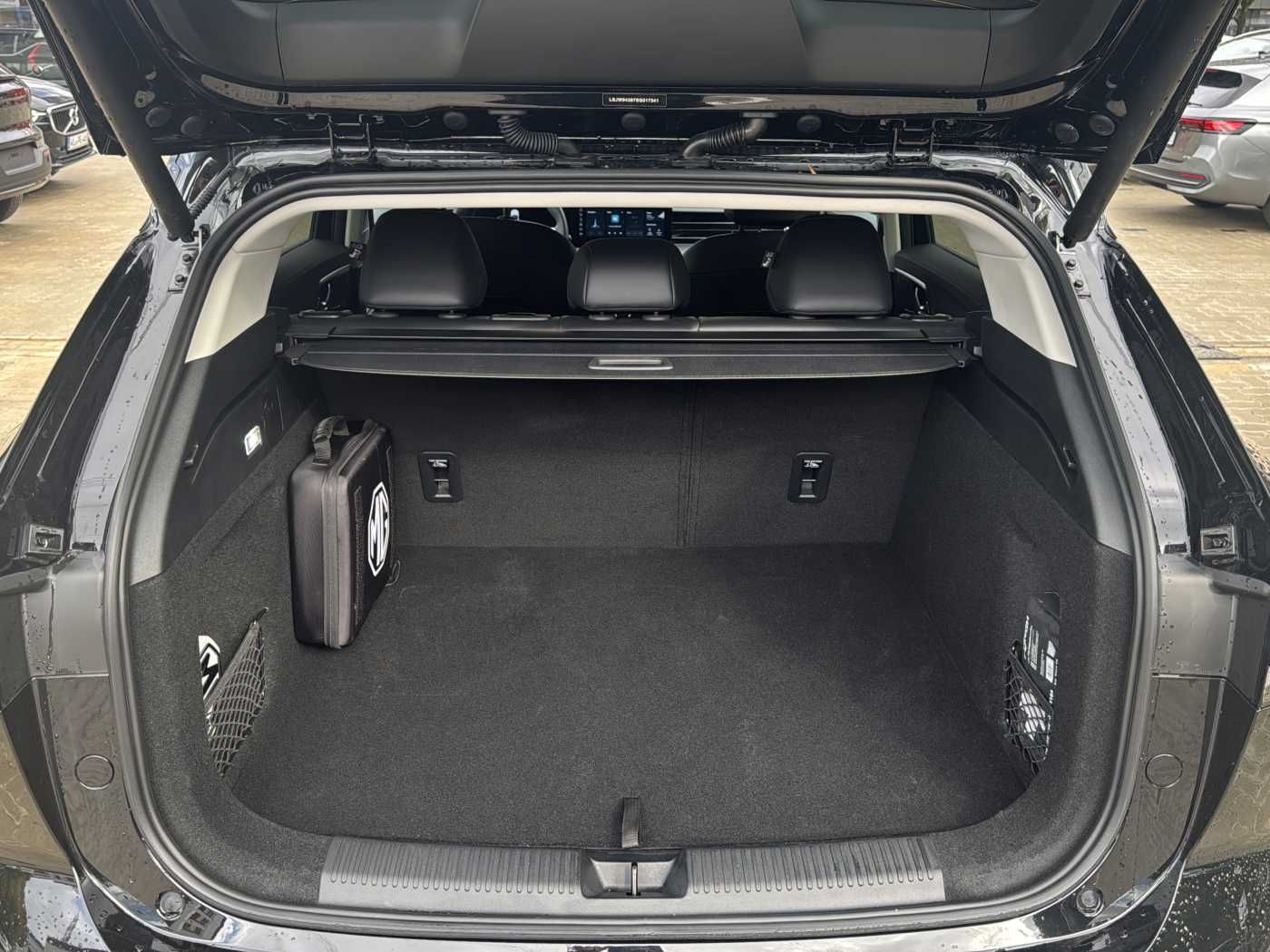 MG HS PHEV Luxury *Navi*Carplay*360-Cam*Leder uvm.