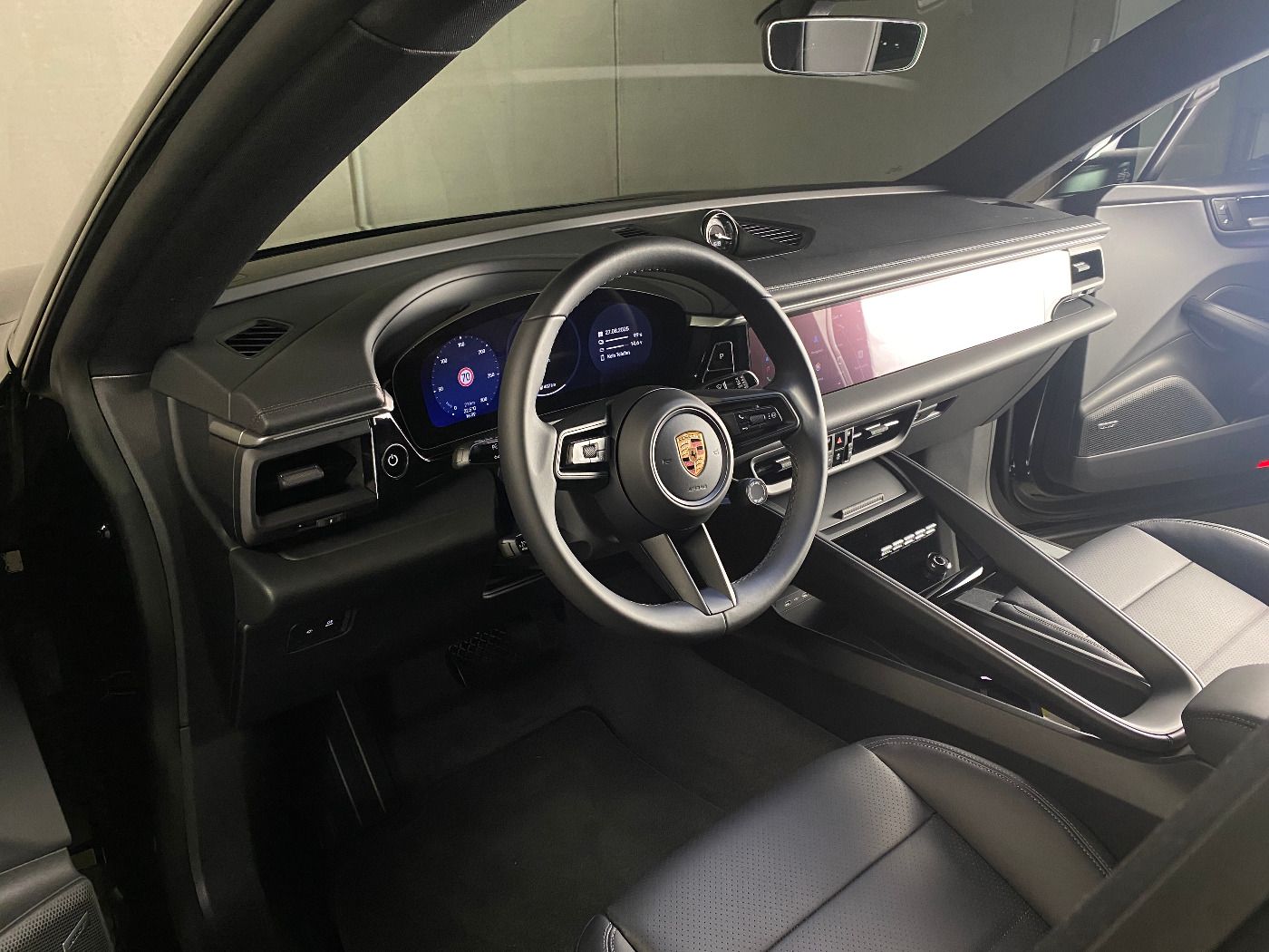 Porsche Macan 4 | Panorama Dachsystem | Surround View |