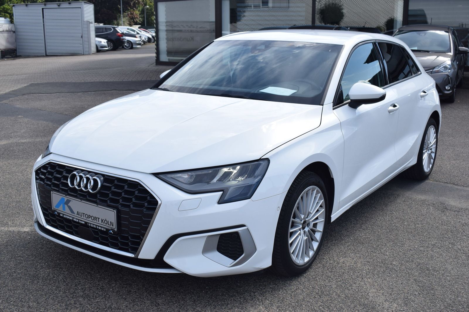 Audi A3 Sportback 30 TDI advanced Automatik/AHK