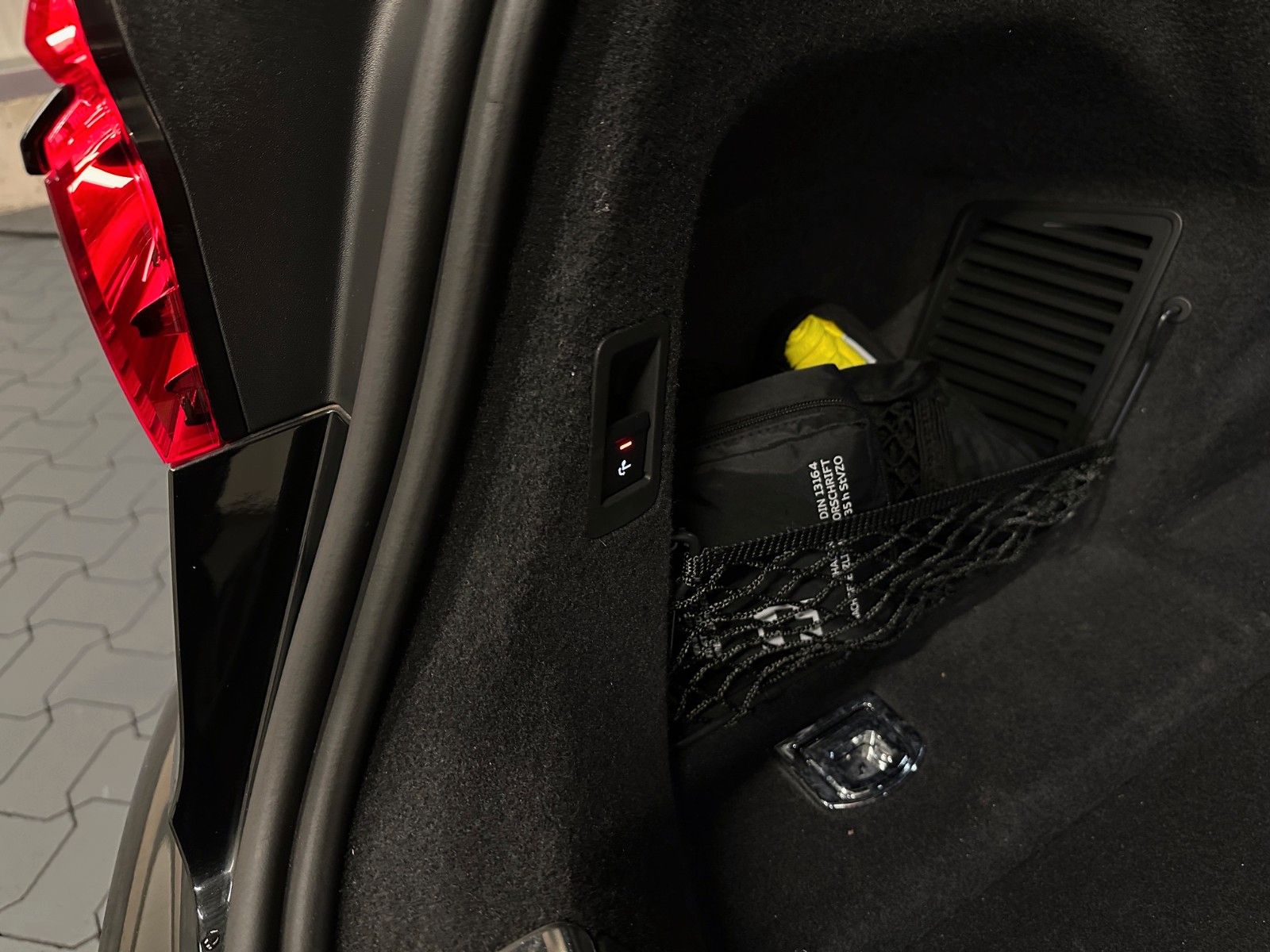 Audi A8 50 TDI quattro S-Line - Samsaru's Car Outlet