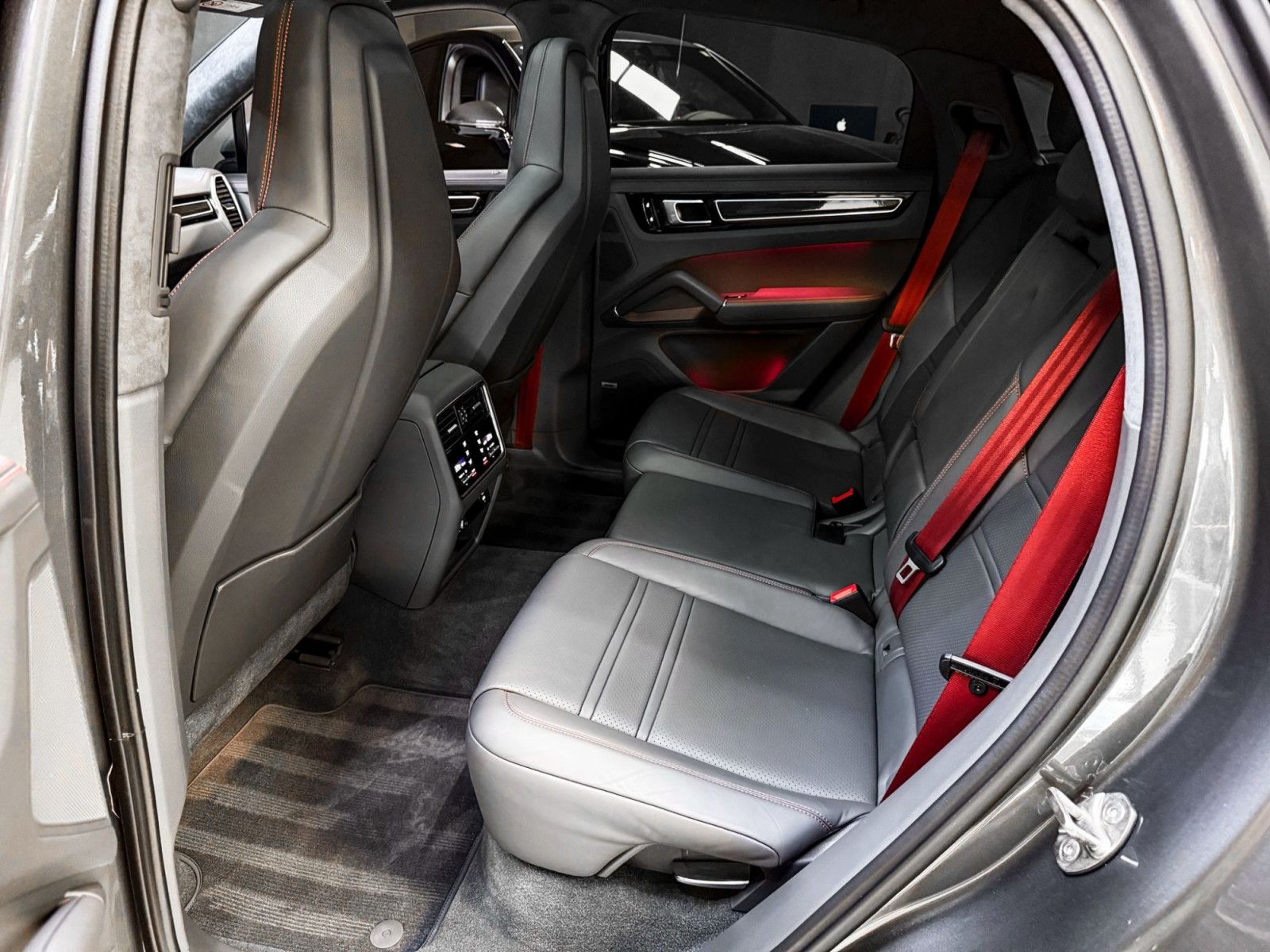 Porsche Cayenne GTS Coupe III (9YB) 4.0 V8 460ch