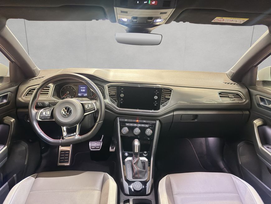 Volkswagen T-Roc 2.0 TSI 4MOTION - Samsaru's Car Outlet