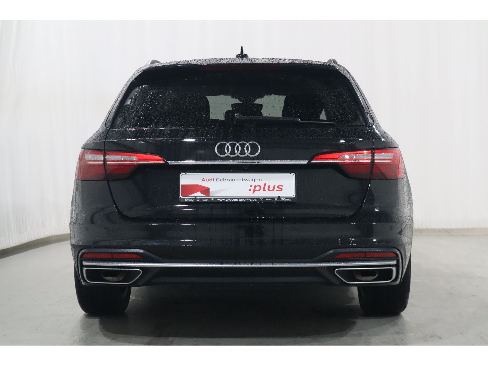 Audi A4 Avant 35 TFSI advanced - Samsaru's Car Outlet