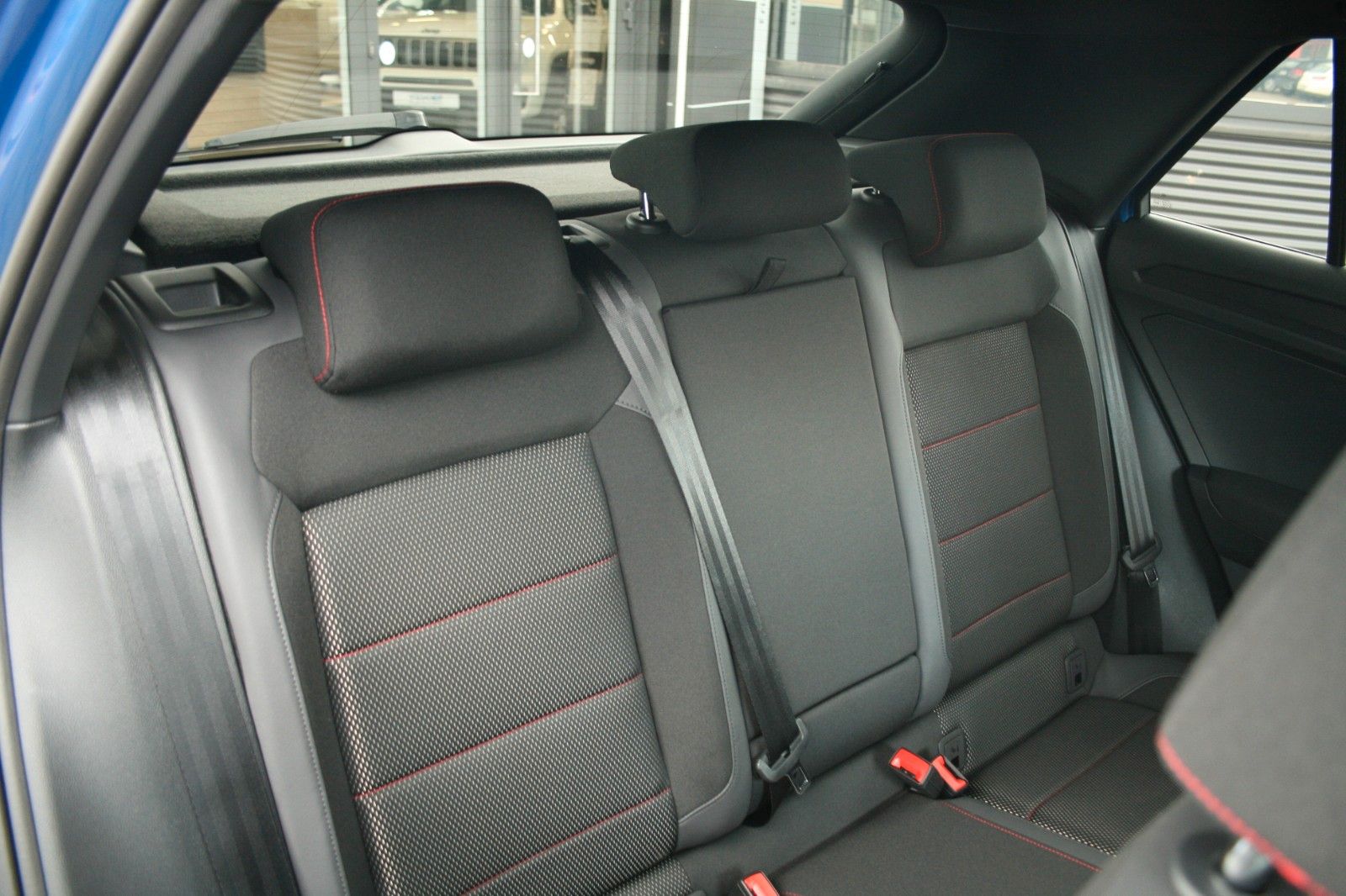 Volkswagen T-Roc 1.5 TSI ACT OPF DSG Sport" → "Volkswagen T-Roc TSI Sport - Samsaru's Car Outlet