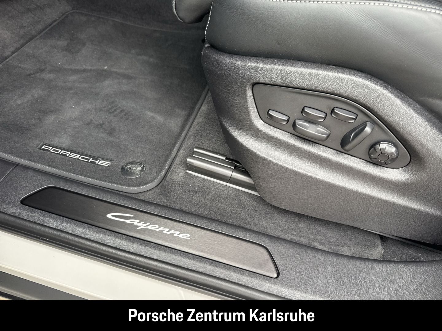 Porsche Cayenne E-Hybrid Coupe Black Edition Clubleder
