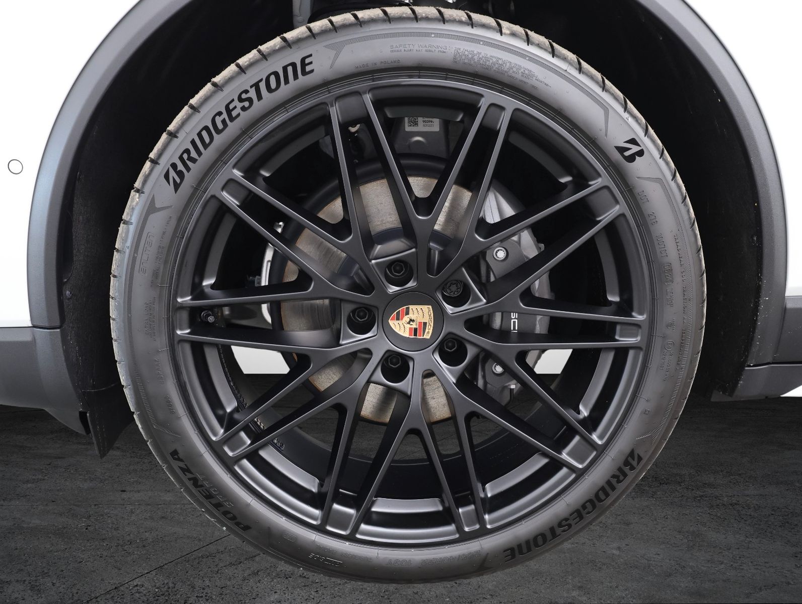 Porsche Macan Electric 4