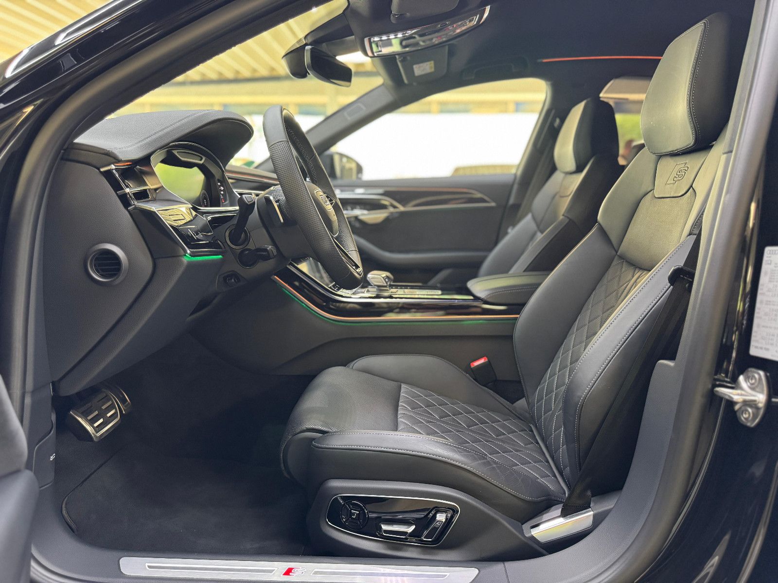 Audi A8 50 TDI quattro S line - Samsaru's Car Outlet