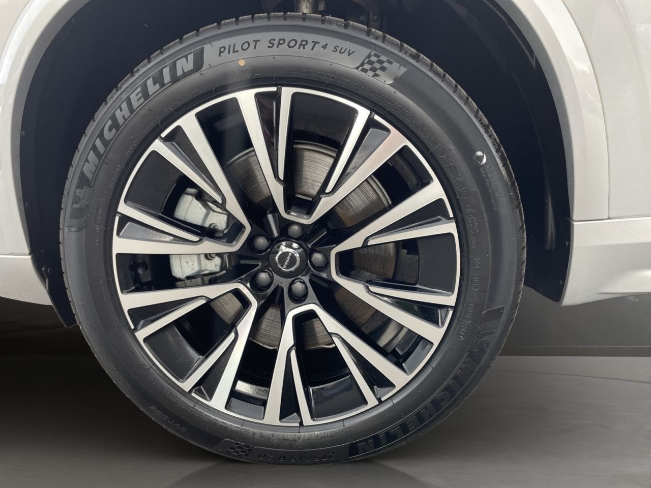 Volvo XC90 T8 AWD Plug-in Plus Dark 7S AHK NAVI