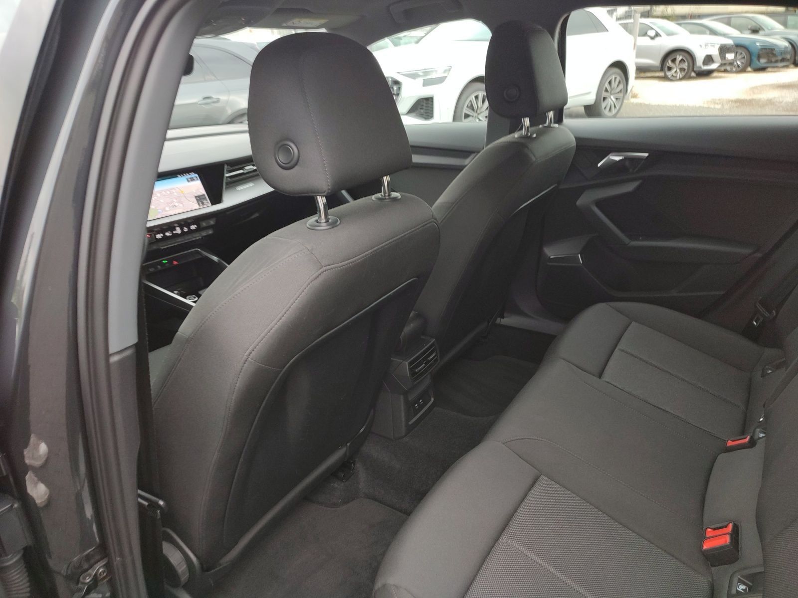 Audi A3 Sportback 40 TFSI e*Navi*Alu*AHK*B&O*PDC*Virt