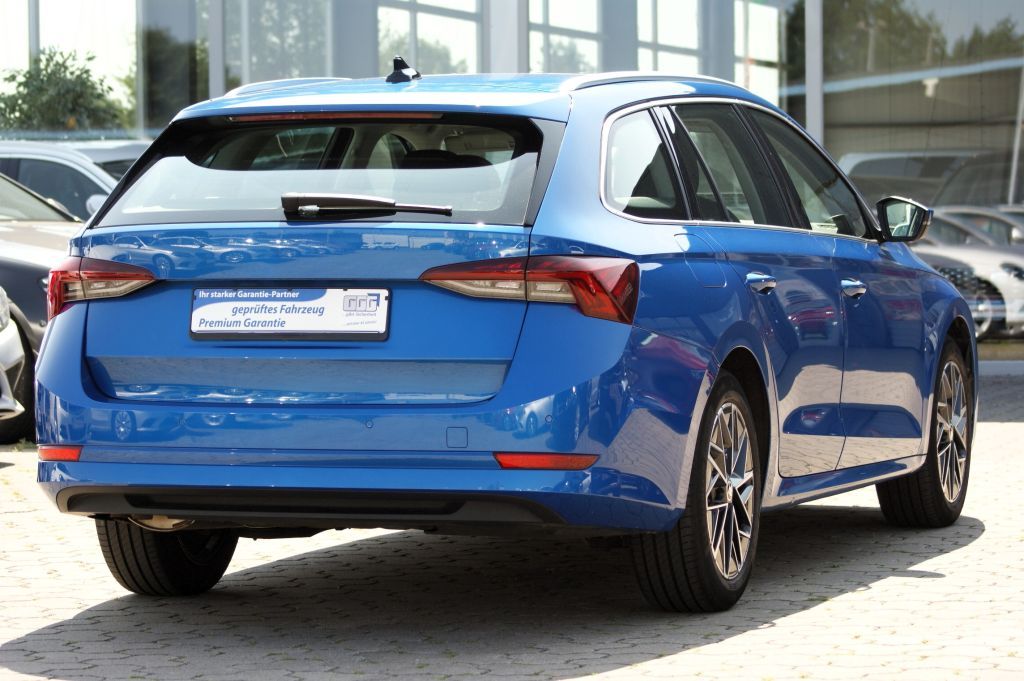 Skoda Octavia Combi 1.5 TSI e-TEC DSG Style - Samsaru's Car Outlet