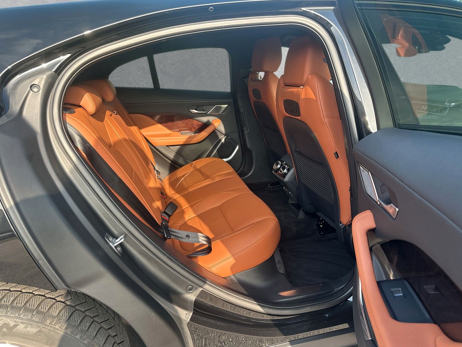 Jaguar I-Pace EV400 HSE ACC HUD
