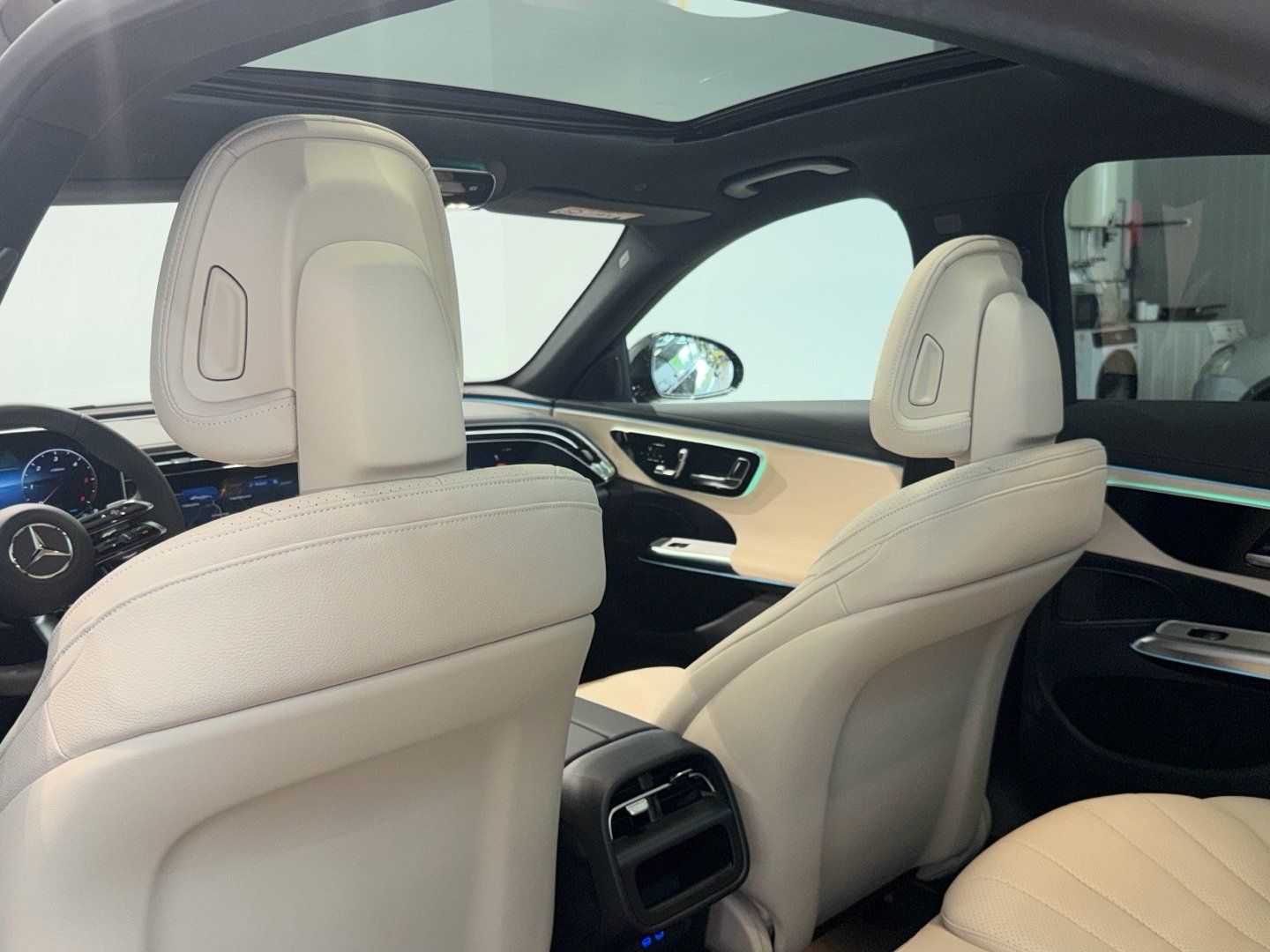 Mercedes-Benz E 450 d 4M AMG Night Superscreen Panorama 20"