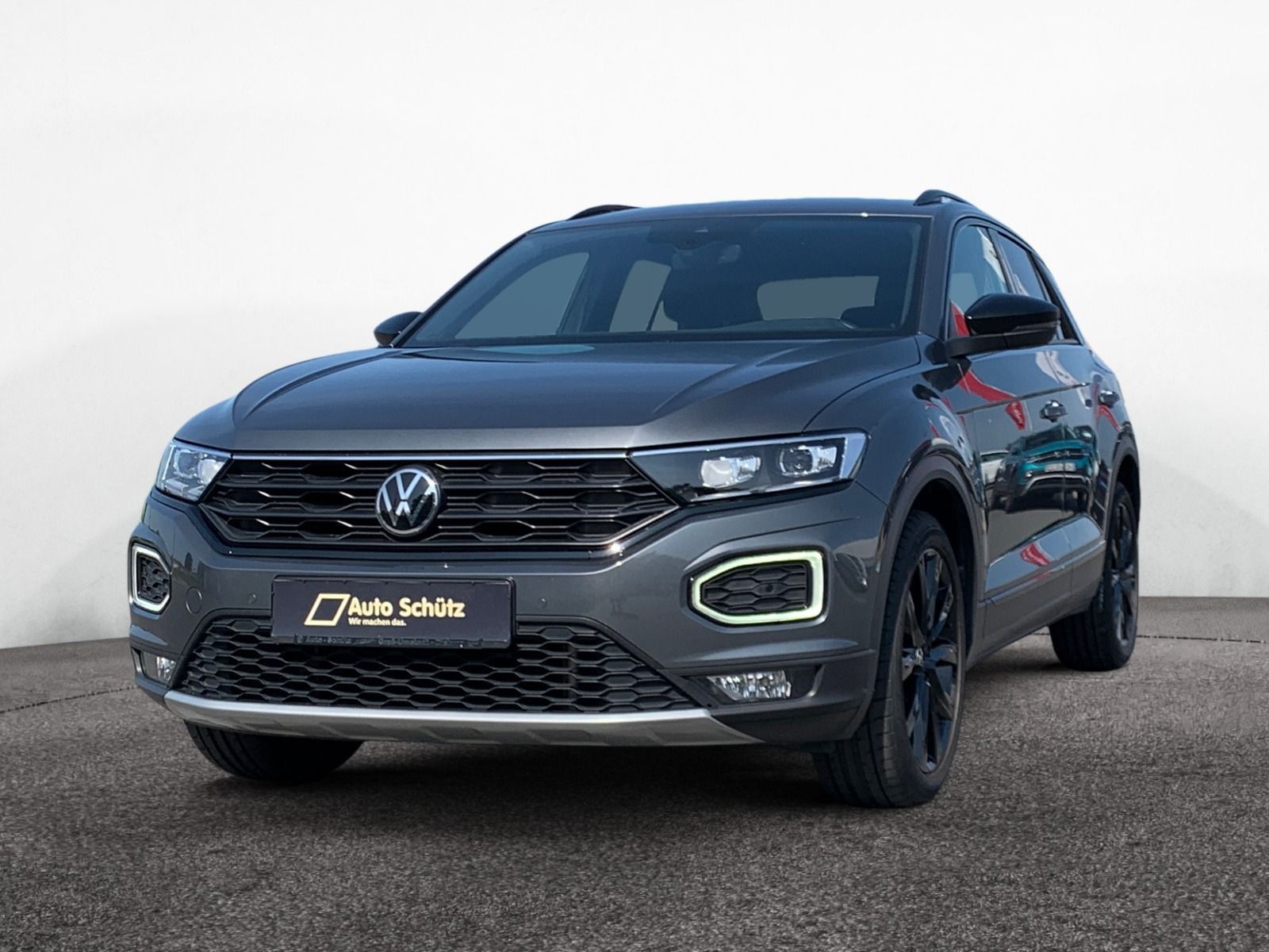 Volkswagen T-Roc 1.5 TSI Sport+Back - Samsaru's Car Outlet