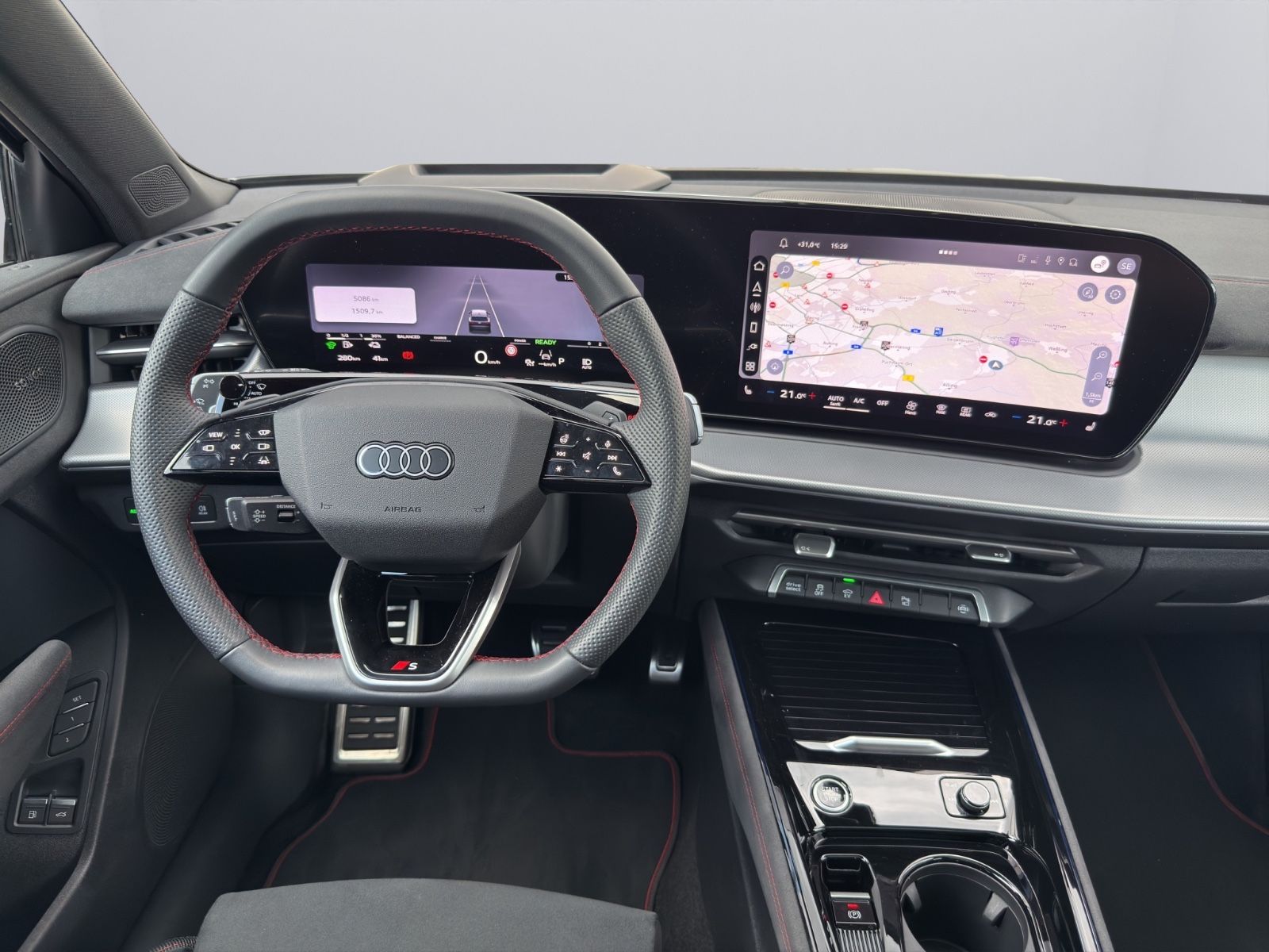 Audi Q3 e-hybrid S line TECH PRO+PANO+MATRIX+SONOS