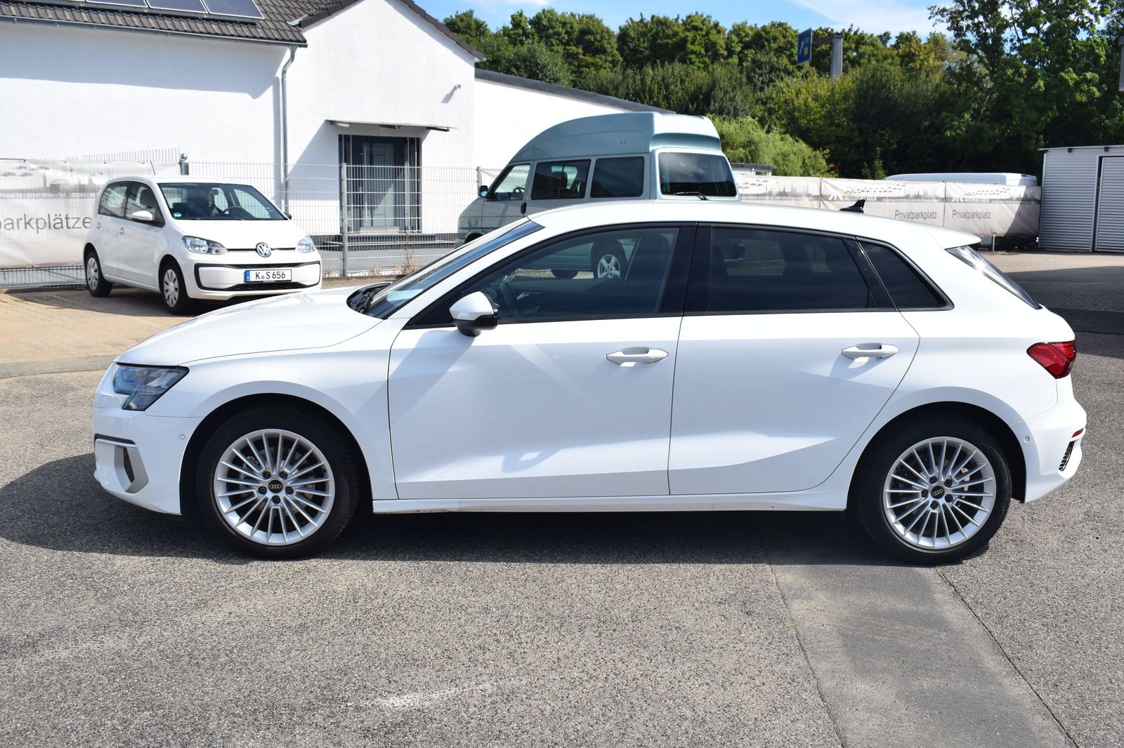 Audi A3 Sportback 30 TDI advanced Automatik/AHK