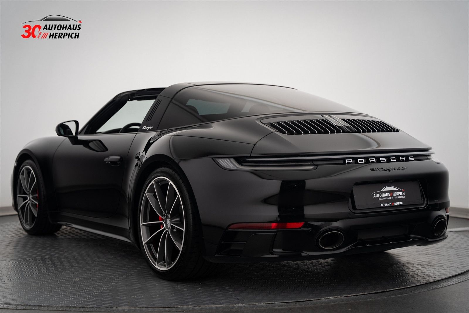 Porsche 992 .1 Targa 4S SportDesign Lift Matrix HAL Inno