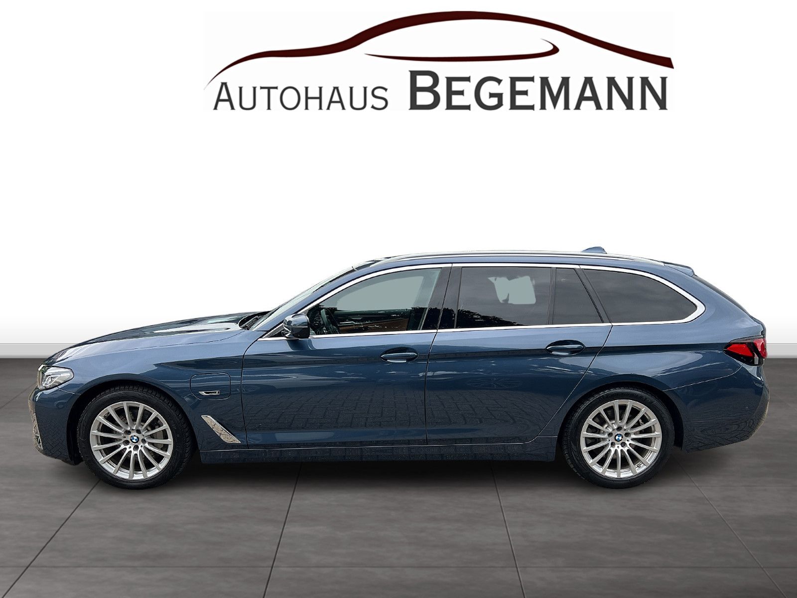 BMW 530 e xDrive T Luxury AHK ACC Laser Komf-Stz HUD