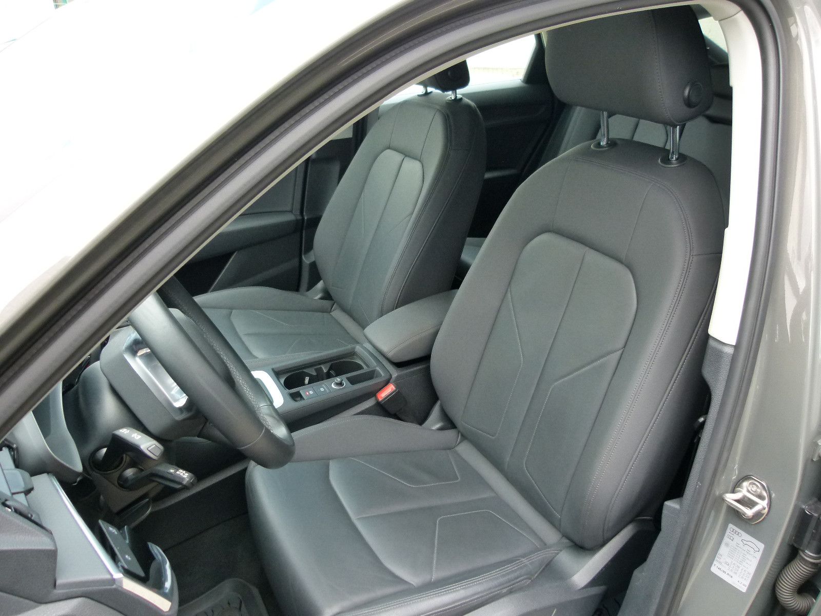 Audi Q3 Sportback 45TFSI quattro S-line - Samsaru's Car Outlet