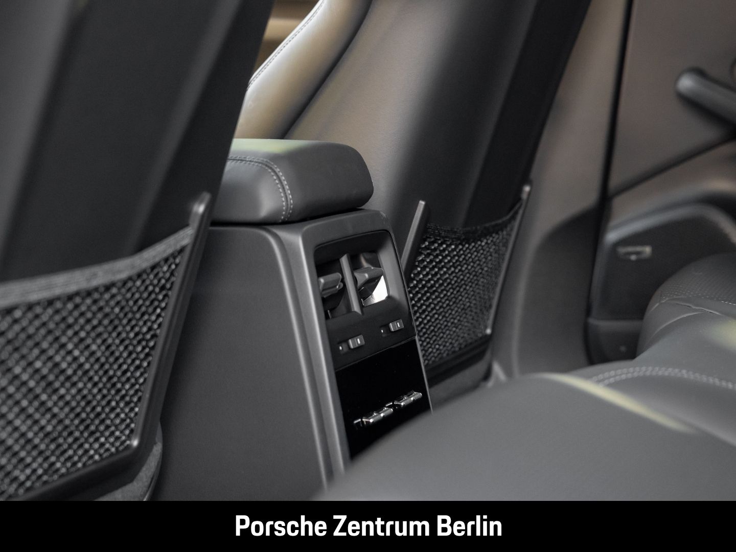 Porsche Macan 4S BOSE Luftfederung Panorama InnoDrive