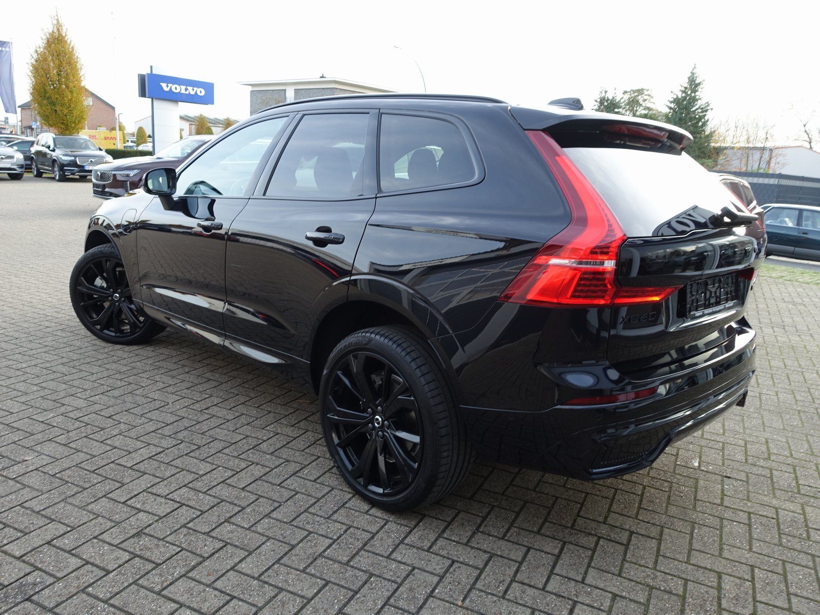 Volvo XC60 Black Edition Plus T6 AWD/360°/Pano/H&K/BLS