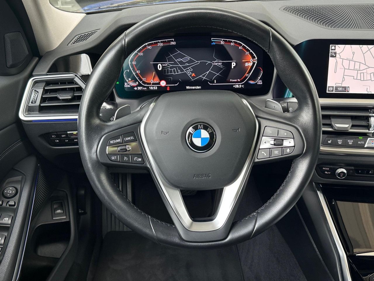 BMW 320d T. Sport - Samsaru's Car Outlet