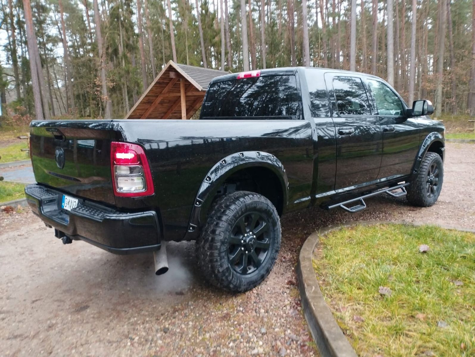 Dodge RAM 2500 MEGA CAB, 4X4, 6,7, 370KM LEDER