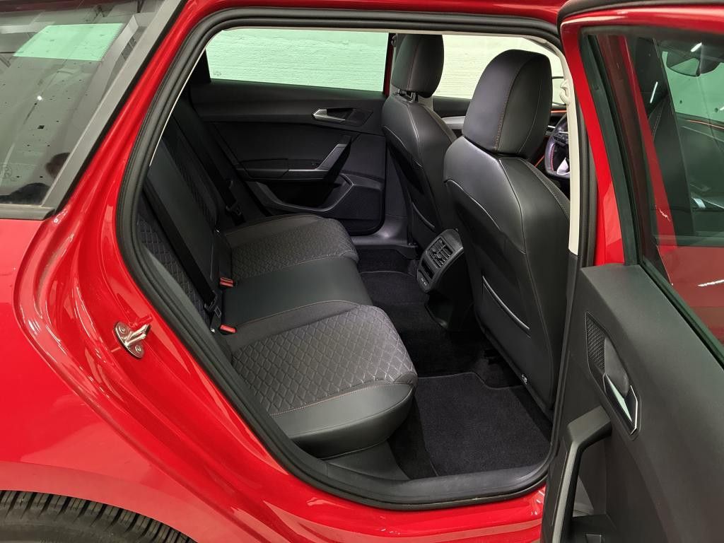 Seat Leon Sportstourer FR e-Hybrid+STANDKLIMA+ACC+DAB