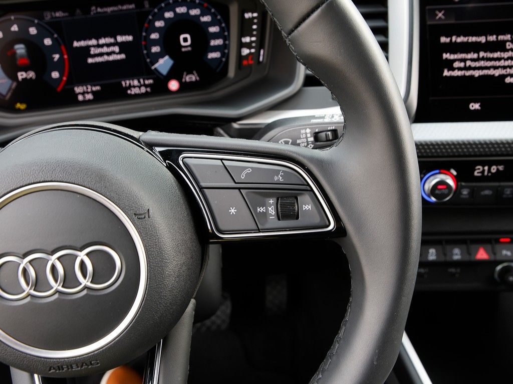 Audi A1 Sportback 30 TFSI advanced s-tronic - Samsaru's Car Outlet