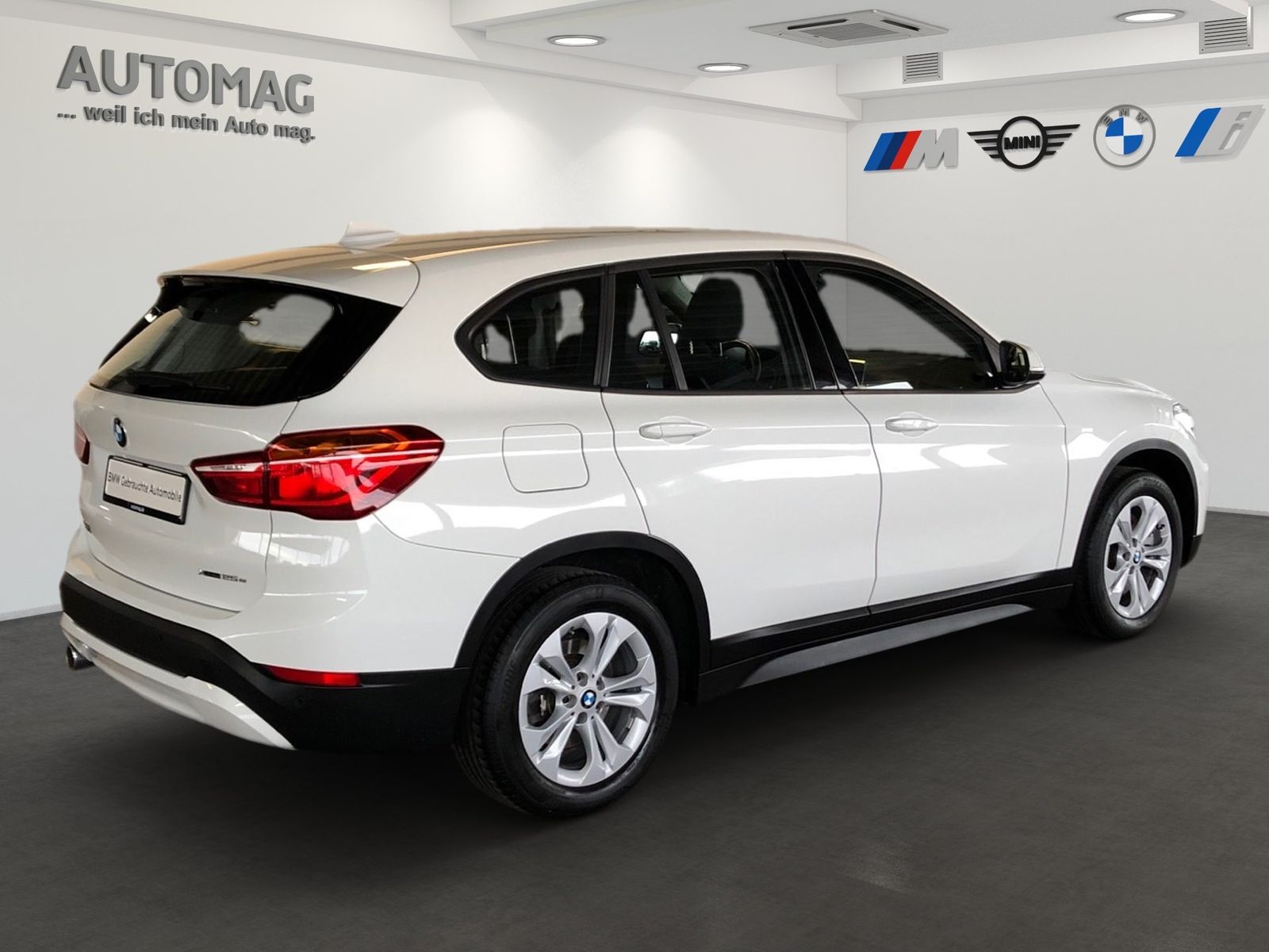 BMW X1 xDrive25e Advantage - Samsaru's Car Outlet