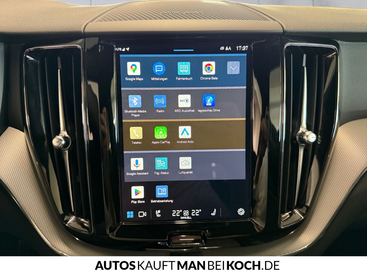 Volvo XC60 B5 AWD PlusDark ACC BLIS AHK VLED 4xSHz H&K