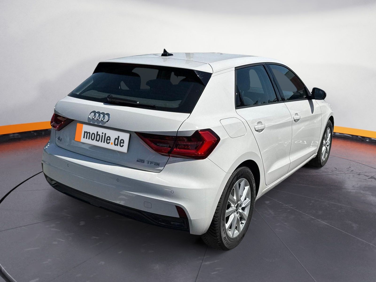 Audi A1 Sportback Advanced 25 TFSI - Samsaru's Car Outlet