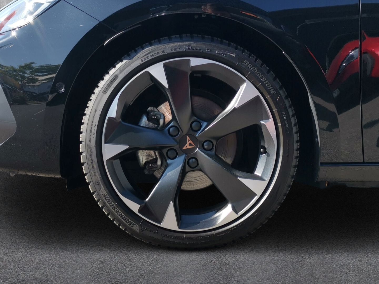 Cupra Leon SPORTSTOURER 1.5 eTSI 150PS 7G-DSG - Samsaru's Car Outlet