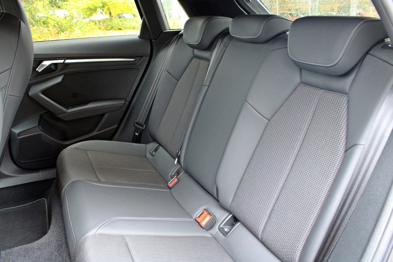 Audi A3 Sportback 40TFSIe S-tronic S LINE LED PARKEN